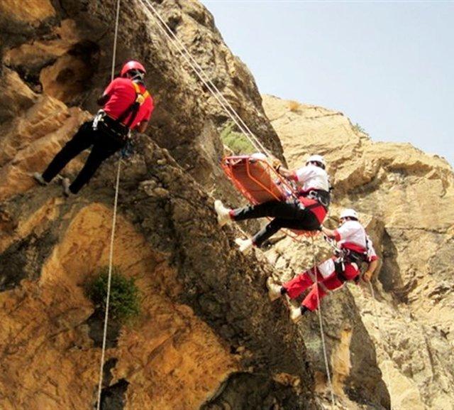 سقوط مرد 59 ساله از ارتفاعات شاهو