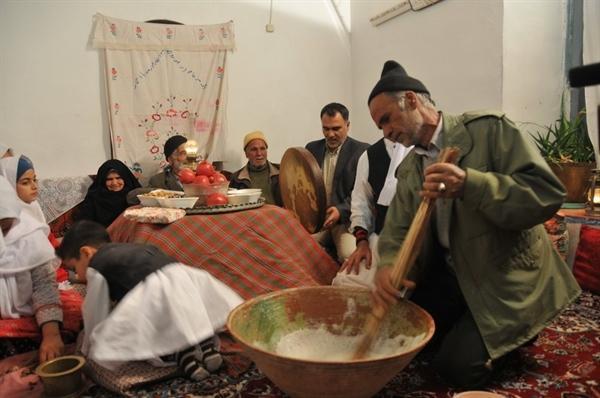 آیین سنتی چِراغوُ شوُ چِلهَّ در خلیل آباد برگزار می گردد