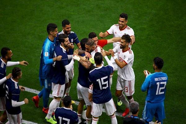 انتقاد از منتقدان: برد تیم ملی را کوچک نکنید