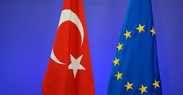 انتقاد مقام اتحادیه اروپا از حزب حاکم ترکیه