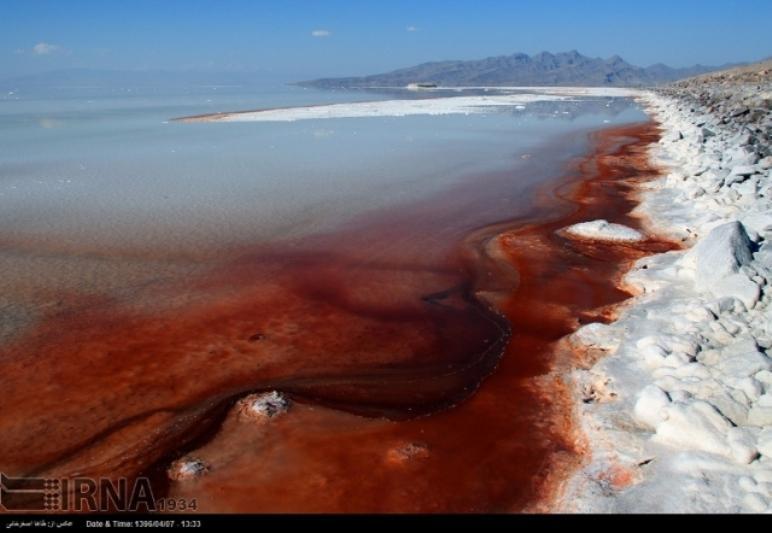 حجم آب دریاچه ارومیه به حدود 3.5 میلیارد مترمکعب رسید