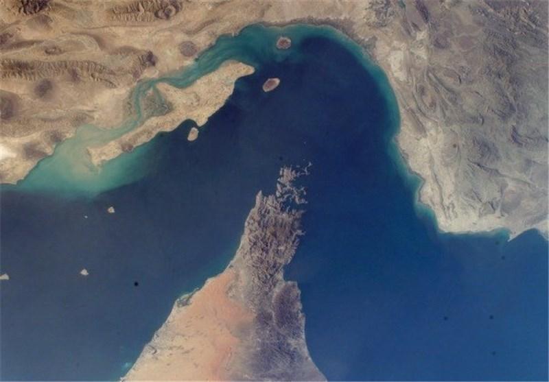 گزارش شبکه عربی از امنیت کامل تنگه هرمز گزارش شبکه عربی از امنیت کامل تنگه هرمز