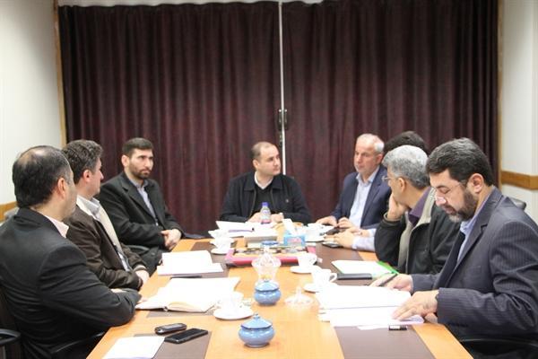 حضور رئیس فراکسیون گردشگری مجلس در جلسه شورای معاونین اداره حضور رئیس فراکسیون گردشگری مجلس در جلسه شورای معاونین اداره کل میراث فرهنگی گیلان