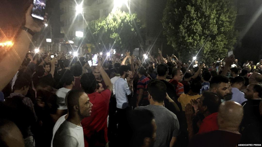 سوئزی ها جور معترضان قاهره را کشیدند