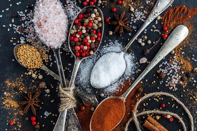 10 دلیل اهمیت بازاریابی شبکه های اجتماعی برای کسب وکارهای 10 دلیل اهمیت بازاریابی شبکه های اجتماعی برای کسب وکارهای کوچک