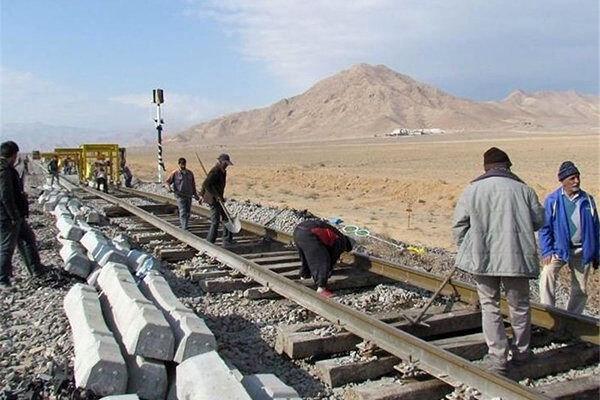 امیدواریم خط آهن فارس - یزد سال 99 کامل گردد