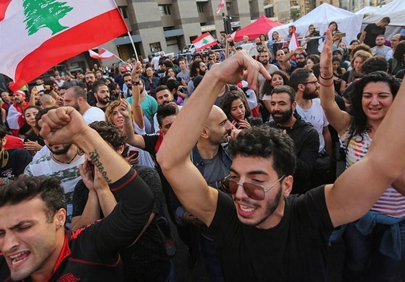 ادامه تظاهرات در برخی مناطق لبنان پس از استعفای حریری