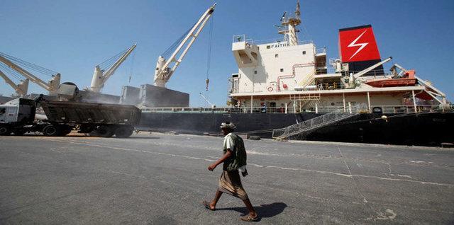 شبیخون ائتلاف عربی به کشتی های حامل مشتقات نفتی