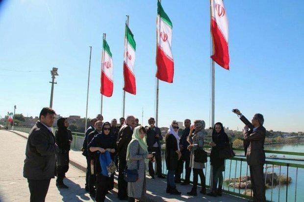 هجوم گردشگران آمریکایی برای سفر به ایران هجوم گردشگران آمریکایی برای سفر به ایران