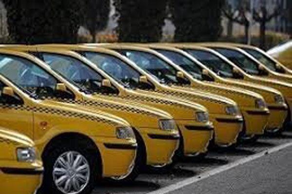 کاهش تعداد سرنشینان تاکسی ها به منظور پیشگیری از شیوع کرونا