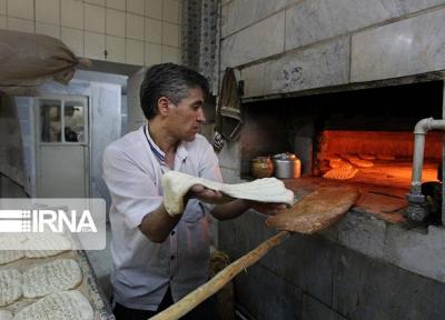 خبرنگاران قطع سهمیه آرد نانوایی ها در صورت بی توجهی به پروتکل های بهداشتی