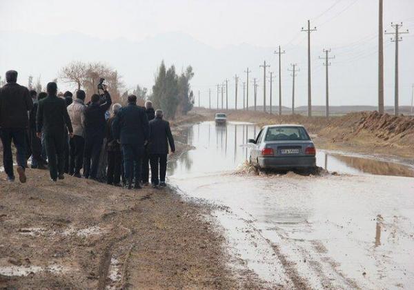 علت حادثه سیل ابرکوه، تعرض به منابع طبیعی است، با عاملین علت حادثه سیل ابرکوه، تعرض به منابع طبیعی است، با عاملین حادثه برخورد می کنیم