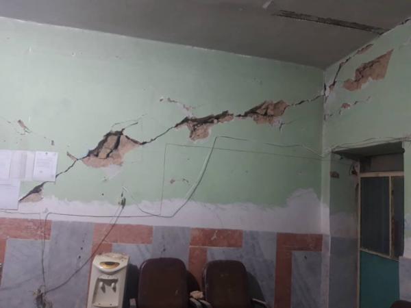 خبرنگاران مردم در مسیرهای منتهی به مناطق زلزله زده سمیرم تردد نکنند