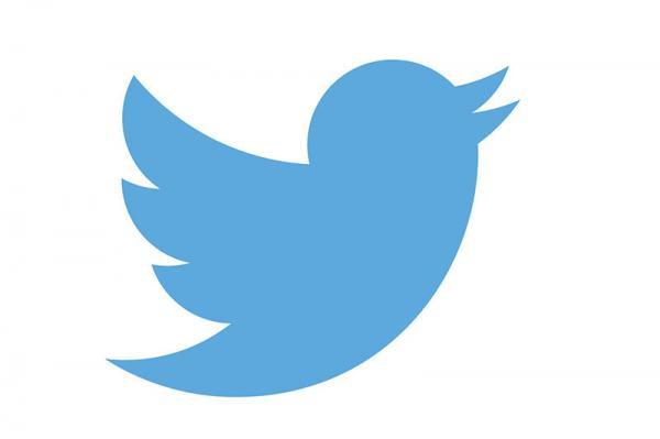 توئیتر حساب های کاربری مرتبط با میز کار ترامپ را بست