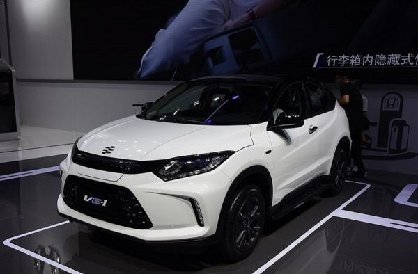 (تصاویر) کراس اوور الکتریکی چینی با ردپایی از هوندا