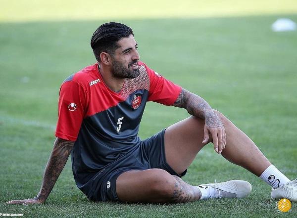 مدافع مغضوب پرسپولیس بخشیده می گردد؟ یحیی تصمیم می گیرد