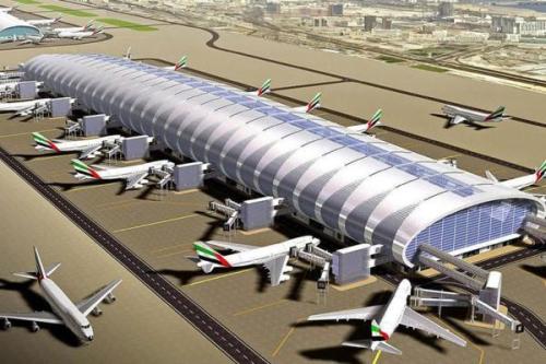 حضور پهپاد در فرودگاه دبی دردسرساز شد