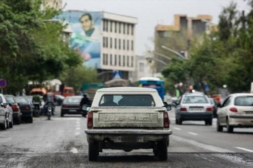 مصائب تردد خودروهای فرسوده در تهران ، مدیرعامل ستاد معاینه فنی: خروج این خودروها از چرخه تردد به یک شرط